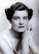 Мэри Уэсли (Mary Wesley)