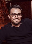 Роберт Брындза (Robert Bryndza)