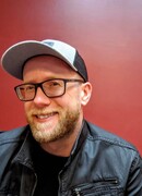 Ти Джей Клун (T.J. Klune)