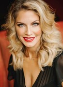 Мелани Харлоу (Melanie Harlow)