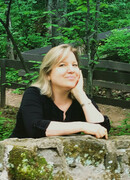 Карен Макквесчин (Karen McQuestion)