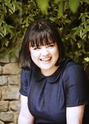 Фири Макфолен (Mhairi McFarlane)