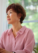 Ын Хиген (Eun Heekyung: 은희경)