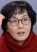 Ким Сочжин (김서진)