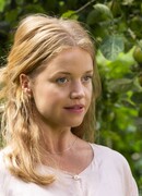 Эмили Эдвардс (Emily Edwards)