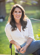 Ариэль Лохен (Ariel Lawhon)