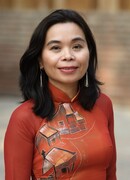 Нгуен Фан Кюэ Май (Nguyen Phan Que Mai: Nguyễn Phan Quế Mai)