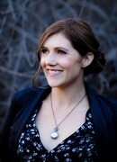 Аманда Глейз (Amanda Glaze)