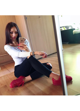 Переводчик Юкиза Азу 12.05.25