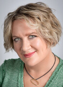 Вик Джеймс (Vic James)