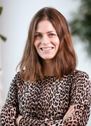 Кейт Максвелл (Kate Maxwell)