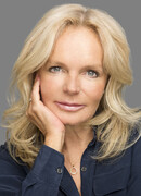 Люсинда Райли (Lucinda Riley)