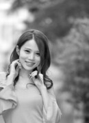 Судзуми Судзуки (Suzumi Suzuki: 鈴木 涼美)