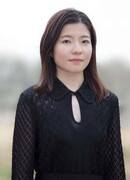 Рин Усами (Rin Usami: 宇佐見りん)