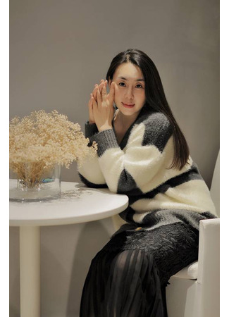 Автор Ду Аньинь 28.10.25