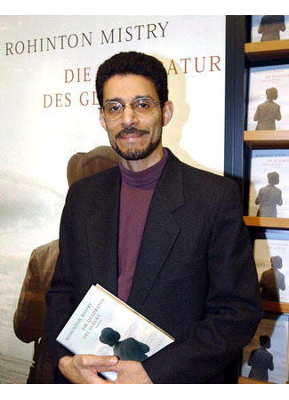 Автор Рохинтон Мистри 18.12.25