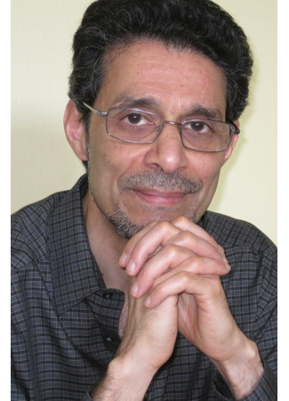 Автор Рохинтон Мистри 18.12.25