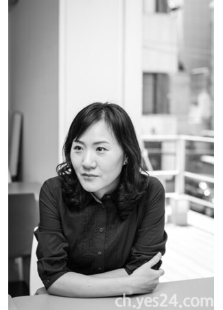 Автор Ким Рёрён 04.01.26